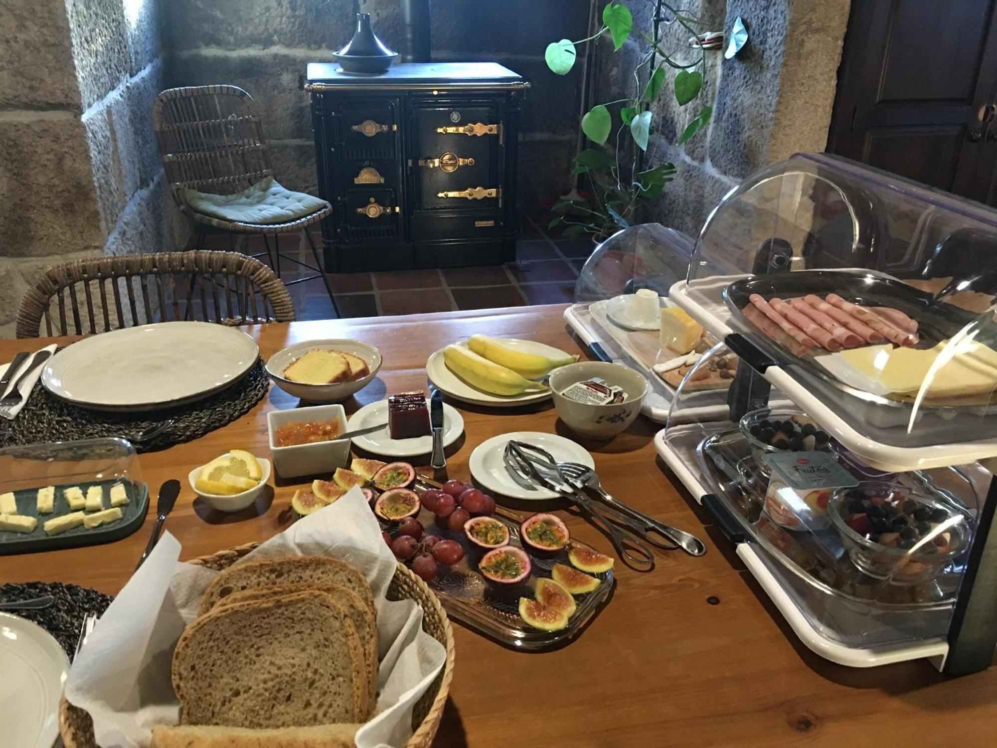 Quinta De Mocamedes - Turismo De Habitacao Otel Vouzela Dış mekan fotoğraf