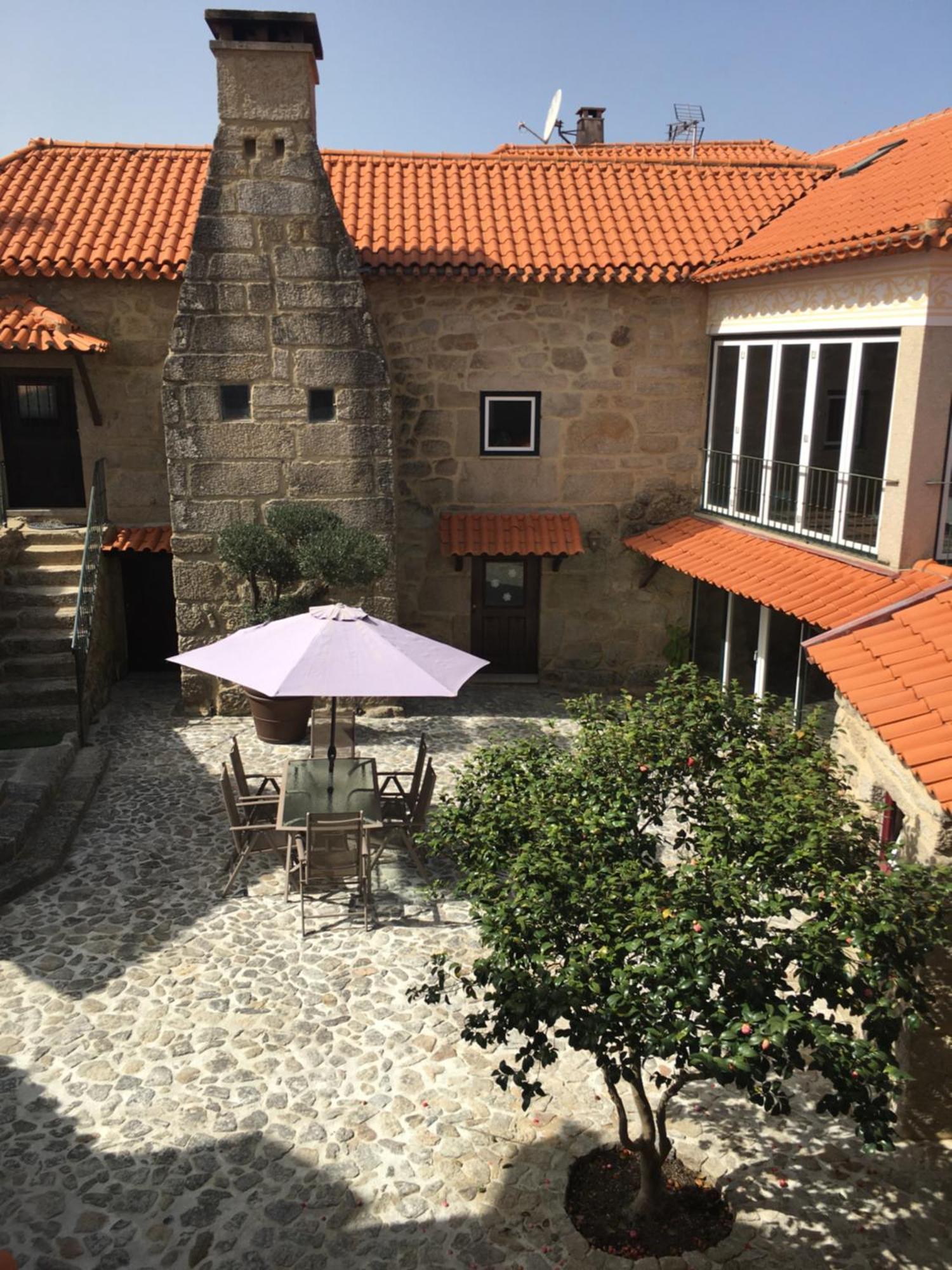 Quinta De Mocamedes - Turismo De Habitacao Otel Vouzela Dış mekan fotoğraf